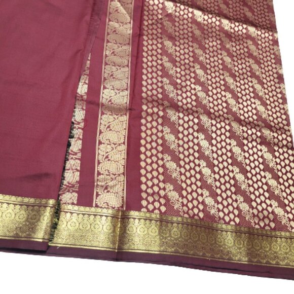 Maroon or Wine Red with Gold Border Saree Unstitched NEW - Picture 3 of 8